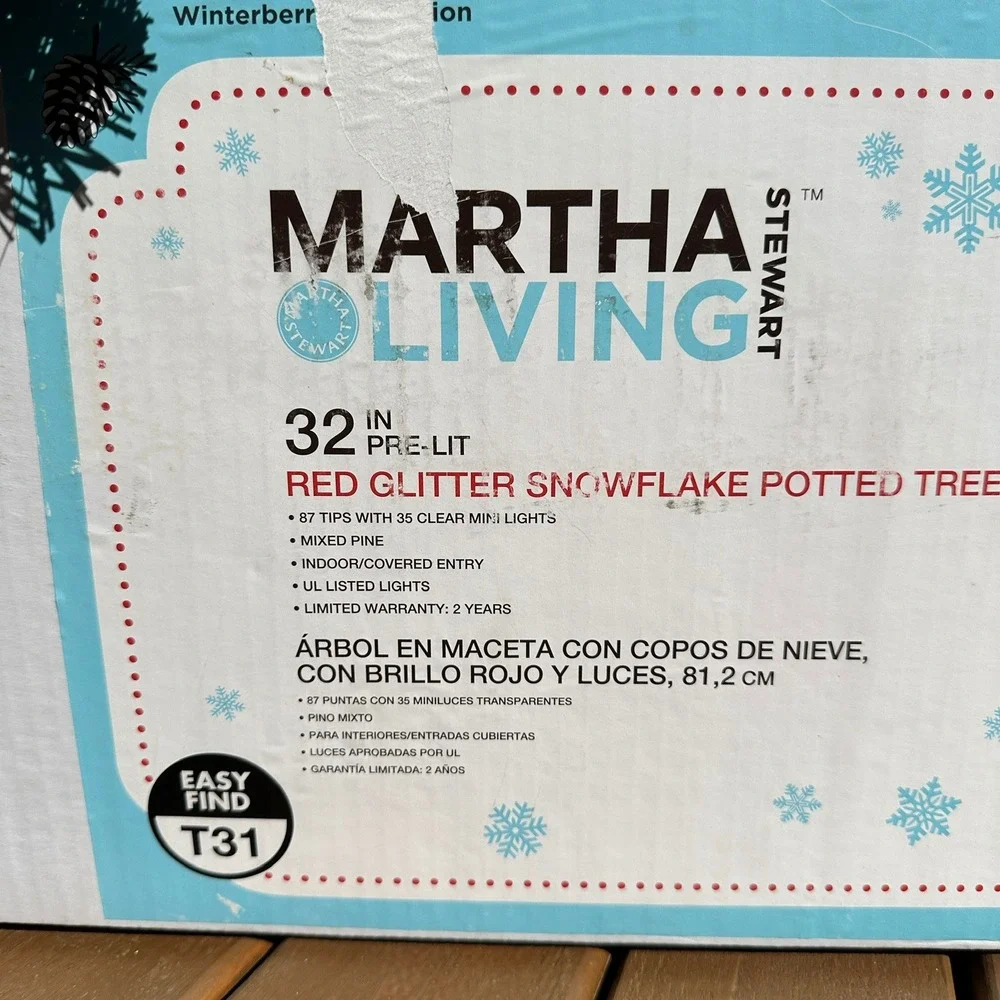 Martha Stewart Living 32